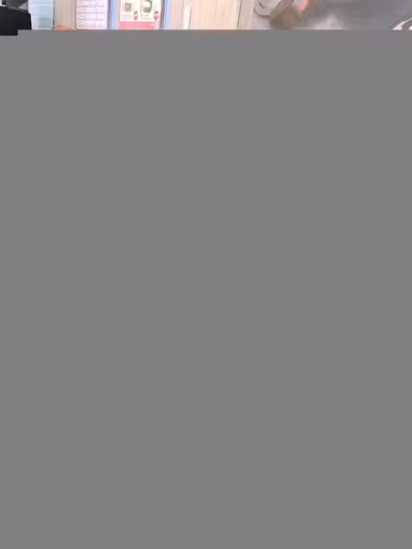 /www/photos18.com/web/images/node/0/2202.avif