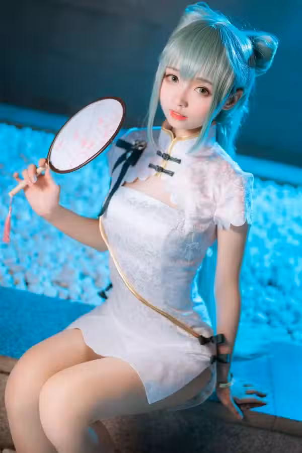 /www/photos18.com/web/images/node/0/2625.avif