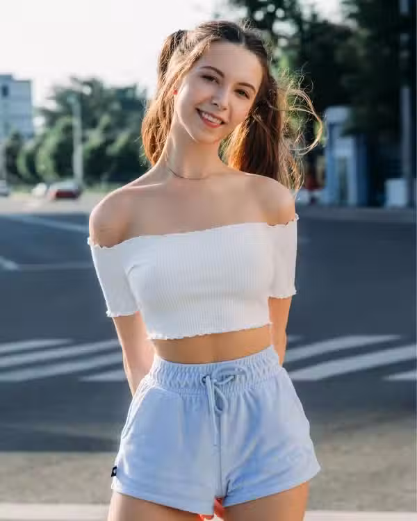 /www/photos18.com/web/images/node/0/3333.avif