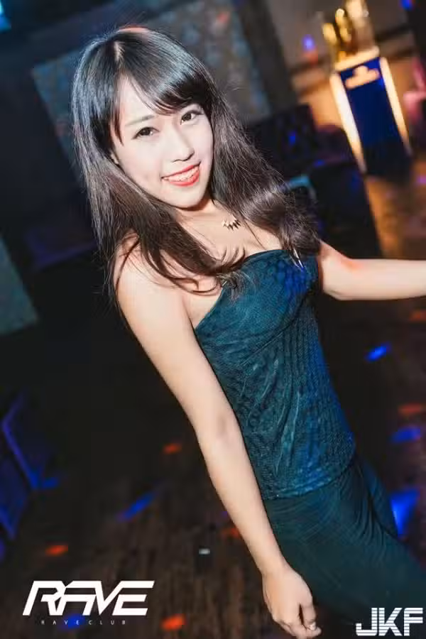 /www/photos18.com/web/images/node/0/436.avif