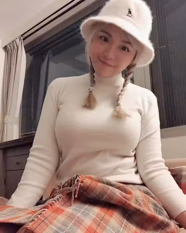 /www/photos18.com/web/images/node/1/17043.avif
