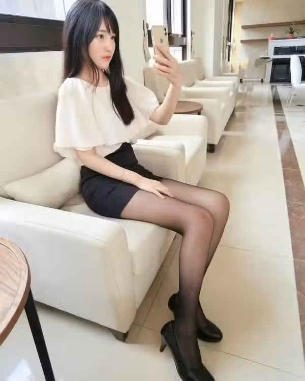 /www/photos18.com/web/images/node/1/18066.avif