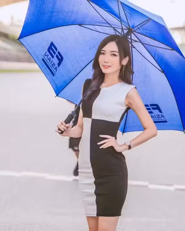 /www/photos18.com/web/images/node/1/18910.avif