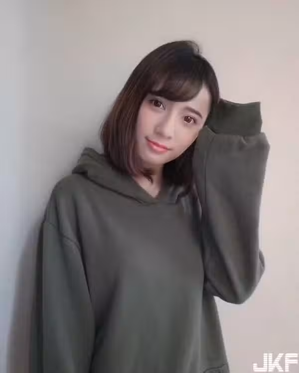 /www/photos18.com/web/images/node/1/19101.avif