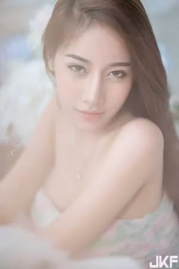 /www/photos18.com/web/images/node/14/144977.avif