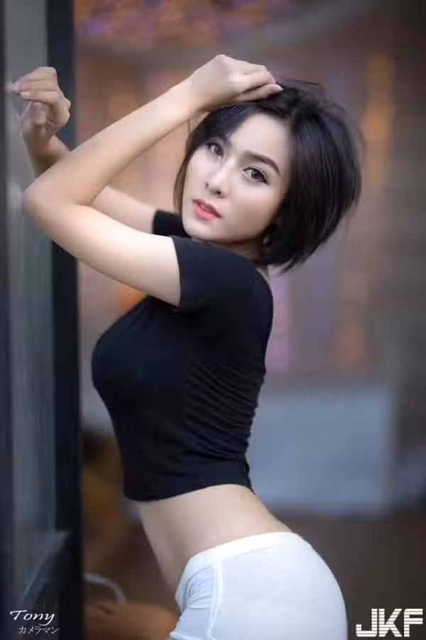 /www/photos18.com/web/images/node/15/150277.avif