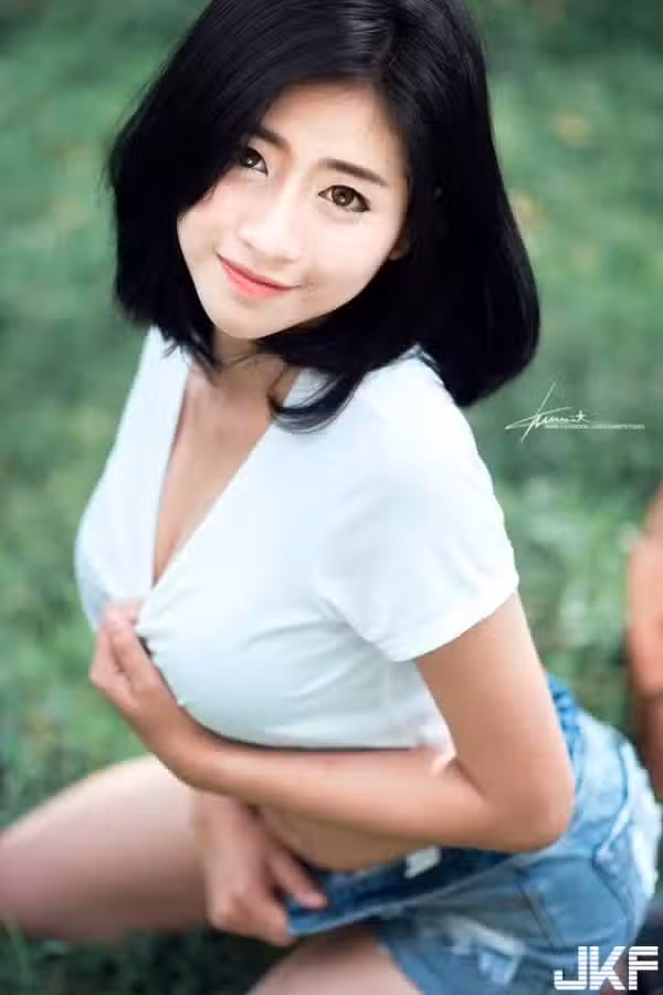 /www/photos18.com/web/images/node/15/152956.avif