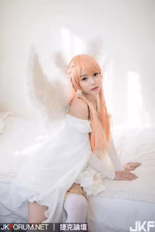 /www/photos18.com/web/images/node/15/157489.avif