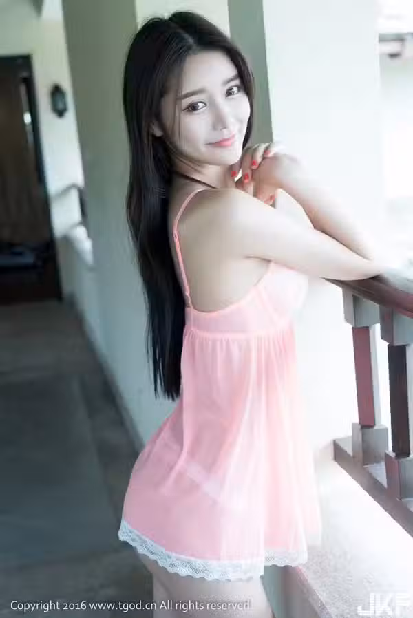 /www/photos18.com/web/images/node/15/158336.avif