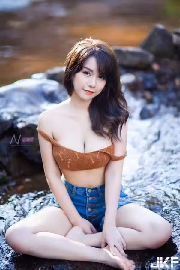 /www/photos18.com/web/images/node/15/159481.avif