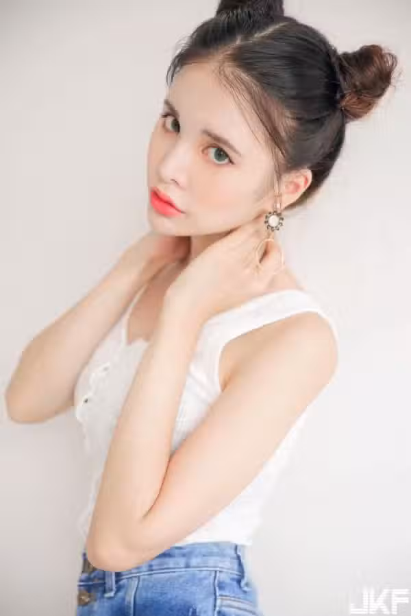 /www/photos18.com/web/images/node/17/178642.avif