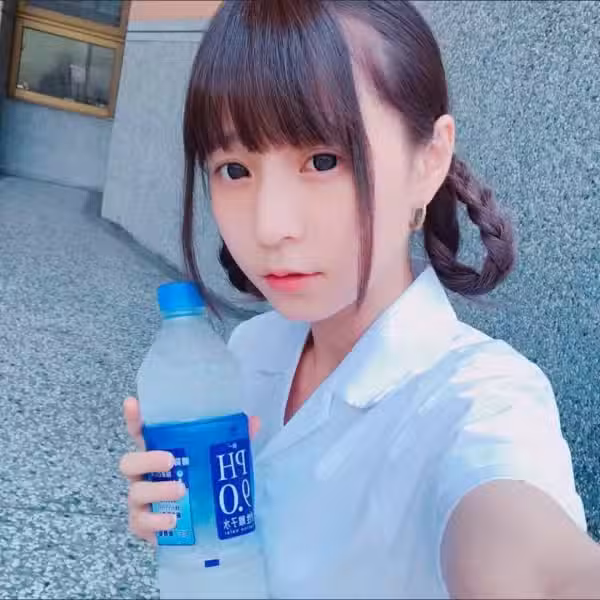 /www/photos18.com/web/images/node/2/20213.avif