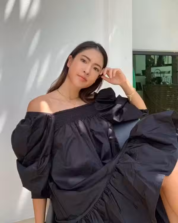 /www/photos18.com/web/images/node/2/23302.avif