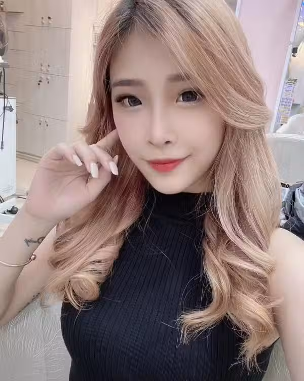 /www/photos18.com/web/images/node/2/23812.avif