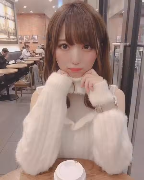 /www/photos18.com/web/images/node/2/24025.avif