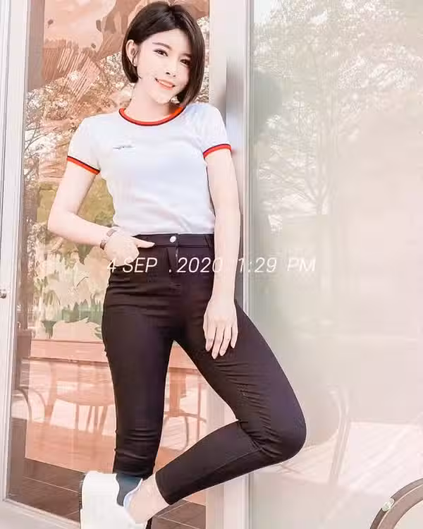 /www/photos18.com/web/images/node/2/25098.avif