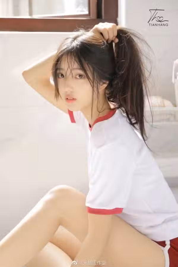 /www/photos18.com/web/images/node/2/27207.avif