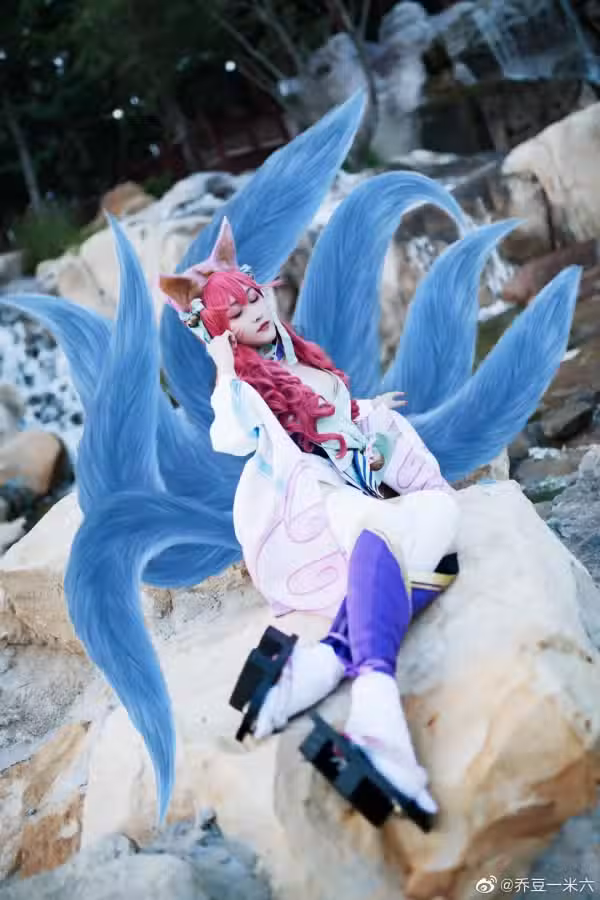/www/photos18.com/web/images/node/2/27379.avif