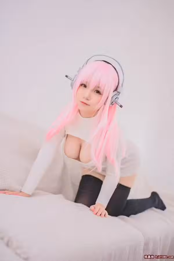 /www/photos18.com/web/images/node/2/28741.avif