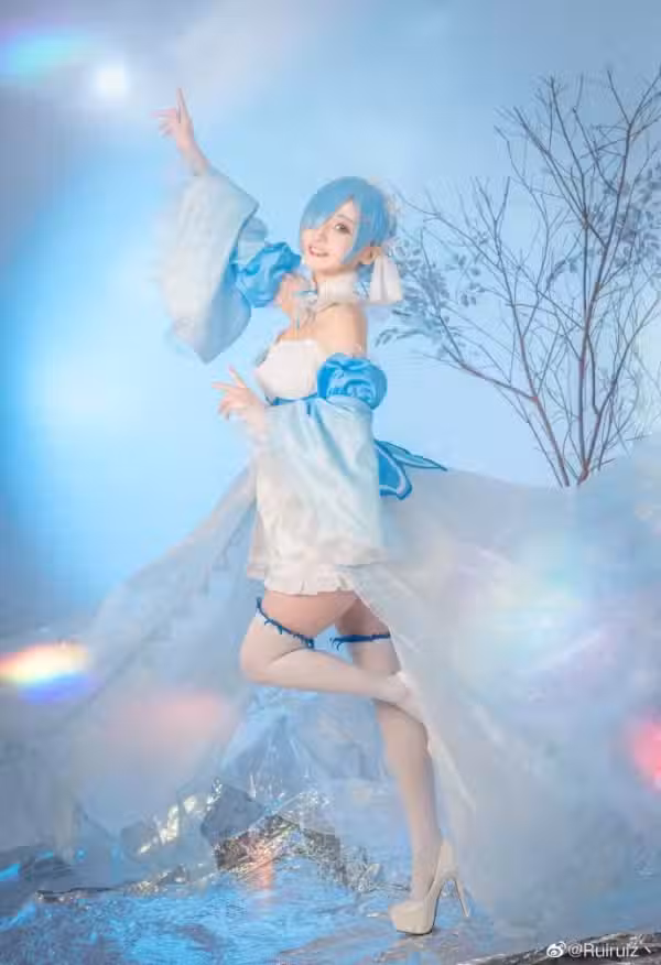 /www/photos18.com/web/images/node/2/28850.avif