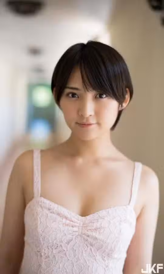 /www/photos18.com/web/images/node/22/224000.avif