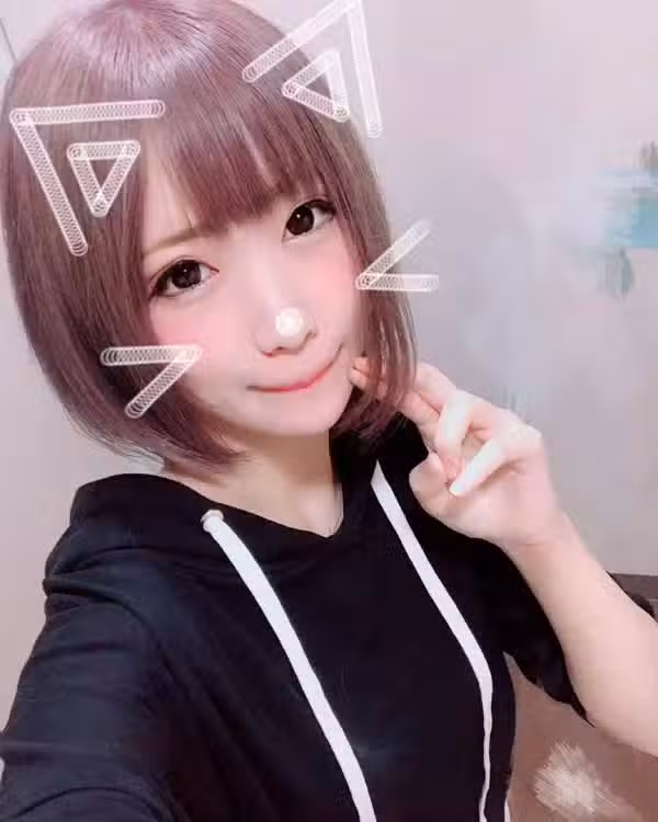 /www/photos18.com/web/images/node/3/30385.avif