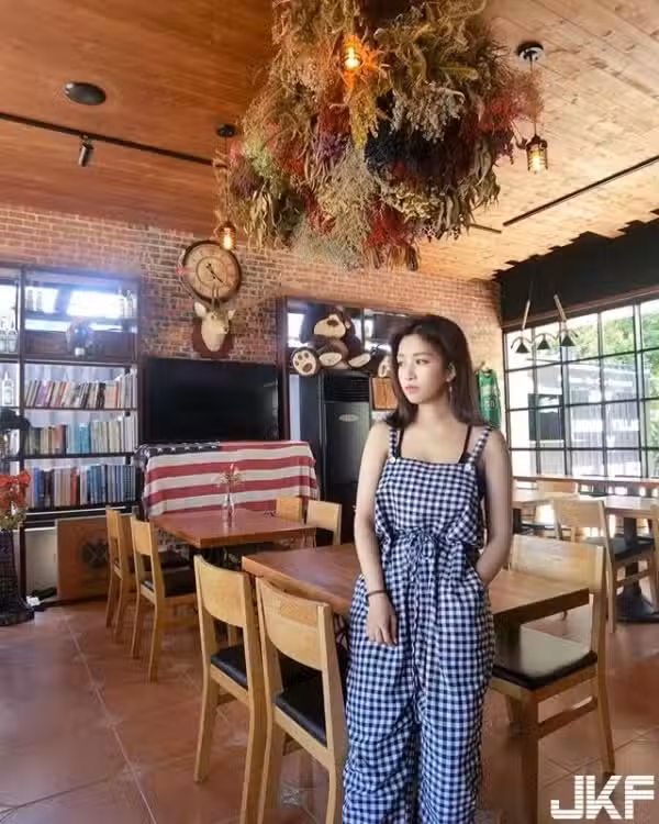/www/photos18.com/web/images/node/3/37890.avif