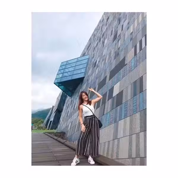 /www/photos18.com/web/images/node/3/38236.avif