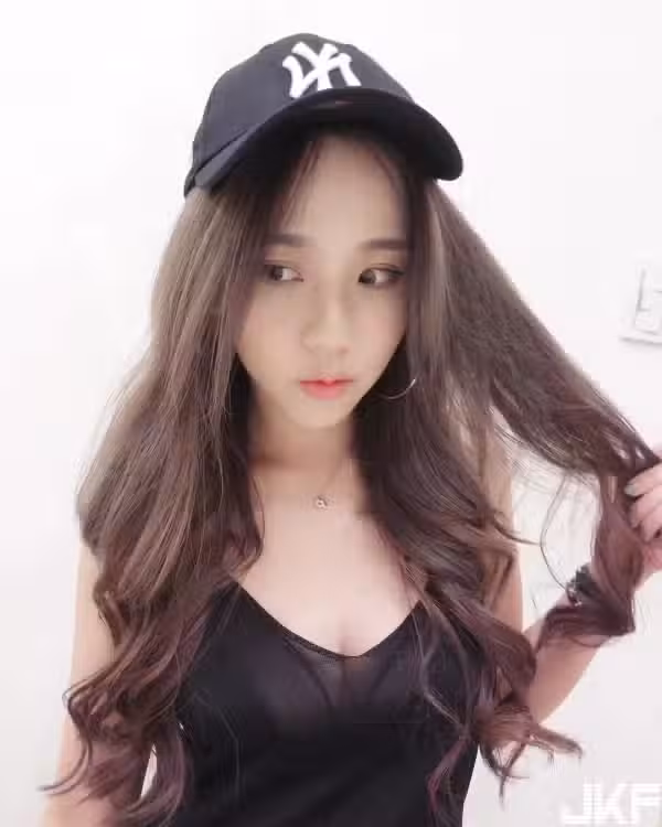 /www/photos18.com/web/images/node/3/39953.avif