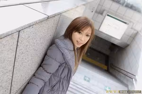 /www/photos18.com/web/images/node/33/335002.avif