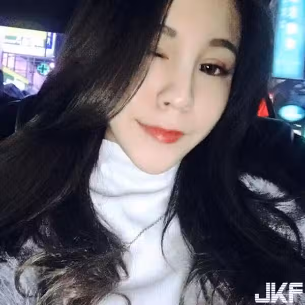 /www/photos18.com/web/images/node/4/40136.avif