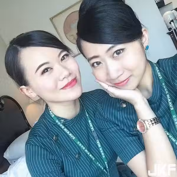 /www/photos18.com/web/images/node/4/40458.avif