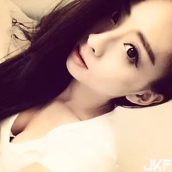 /www/photos18.com/web/images/node/4/41454.avif