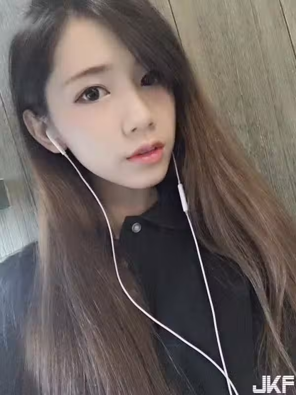 /www/photos18.com/web/images/node/4/43898.avif