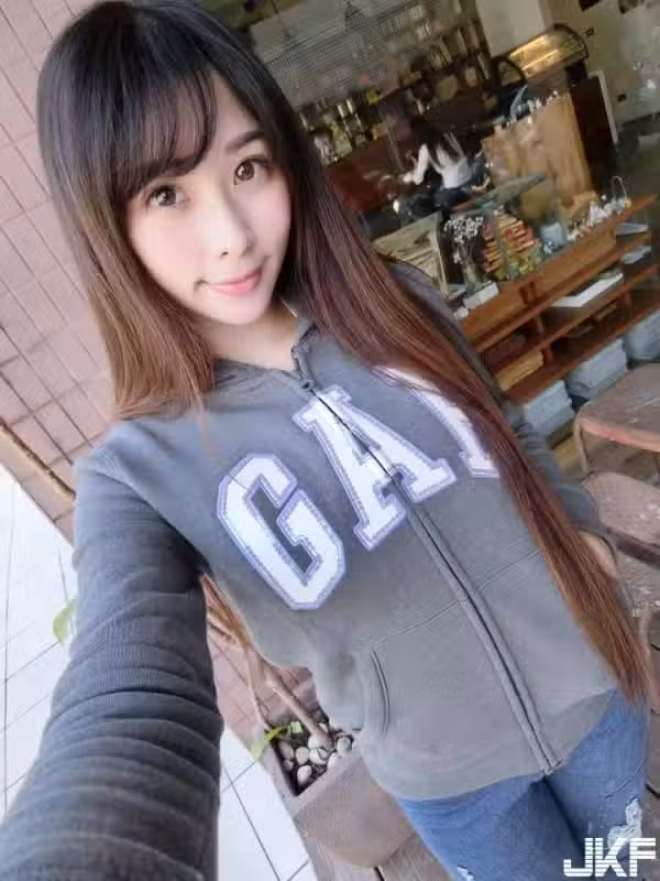 /www/photos18.com/web/images/node/4/44397.avif