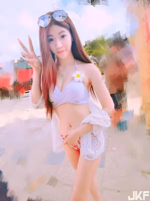 /www/photos18.com/web/images/node/4/44656.avif