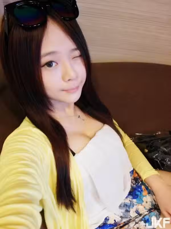 /www/photos18.com/web/images/node/40/400025.avif