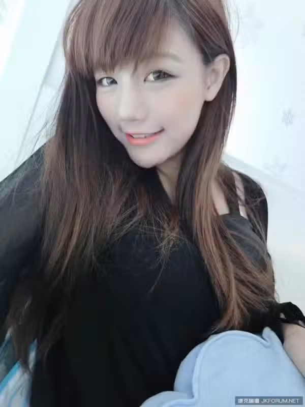 /www/photos18.com/web/images/node/40/404766.avif