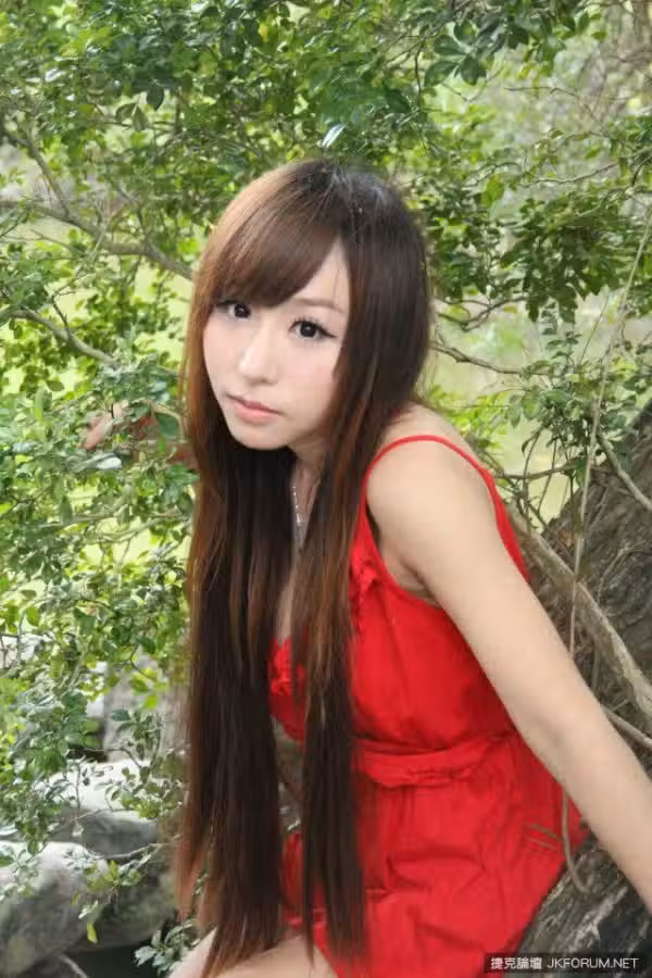 /www/photos18.com/web/images/node/40/405937.avif