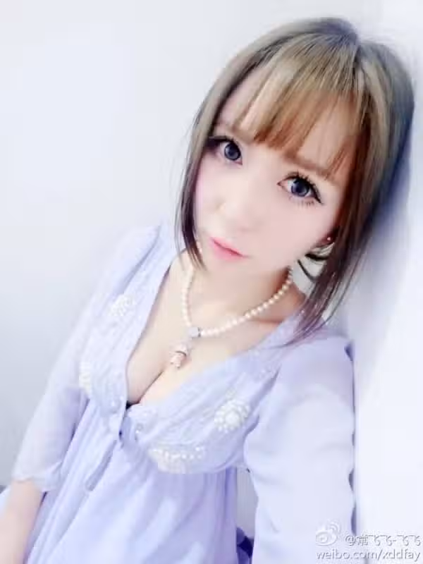 /www/photos18.com/web/images/node/40/406295.avif
