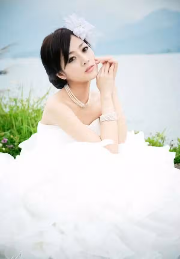 /www/photos18.com/web/images/node/40/408882.avif