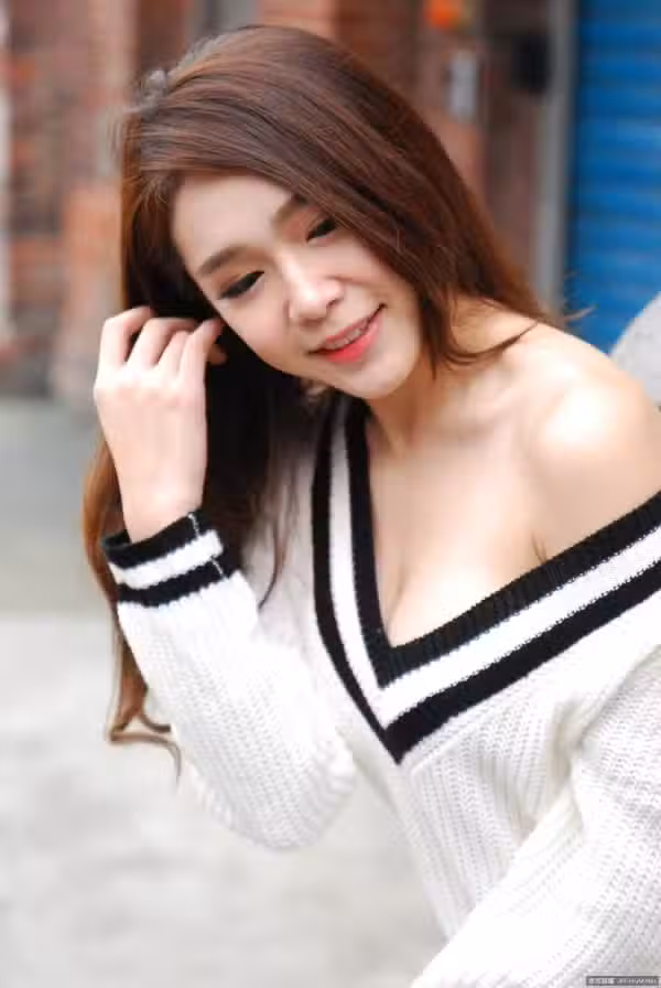 /www/photos18.com/web/images/node/41/410379.avif