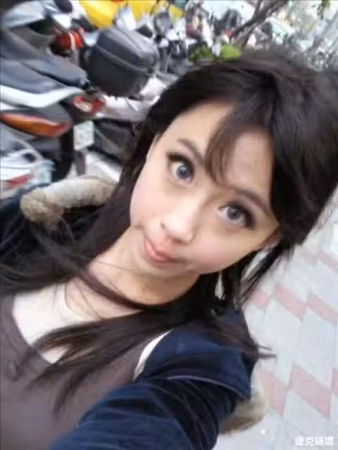/www/photos18.com/web/images/node/42/422175.avif