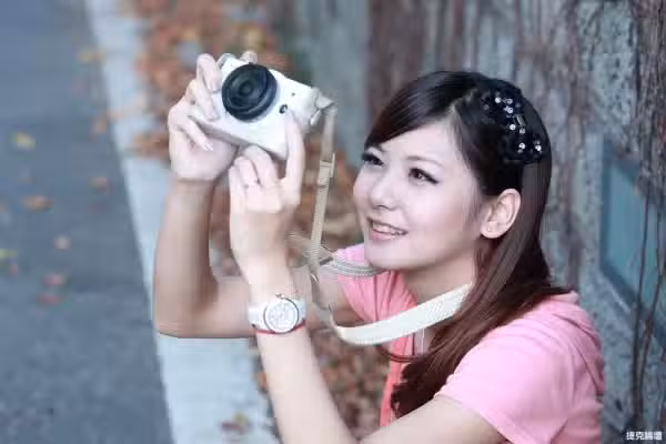 /www/photos18.com/web/images/node/43/435718.avif