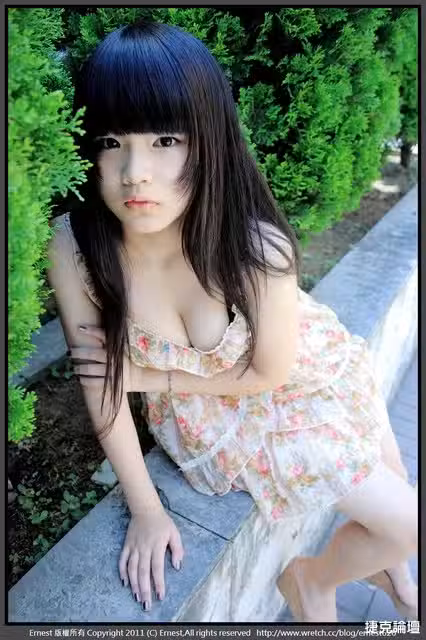 /www/photos18.com/web/images/node/44/440059.avif