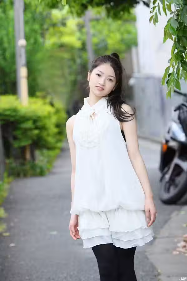 /www/photos18.com/web/images/node/46/465176.avif