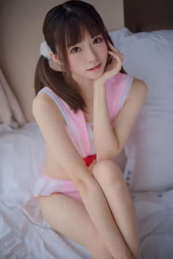 /www/photos18.com/web/images/node/5/57864.avif