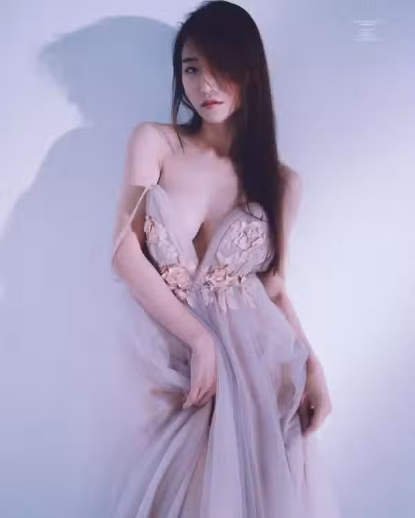/www/photos18.com/web/images/node/52/526224.avif