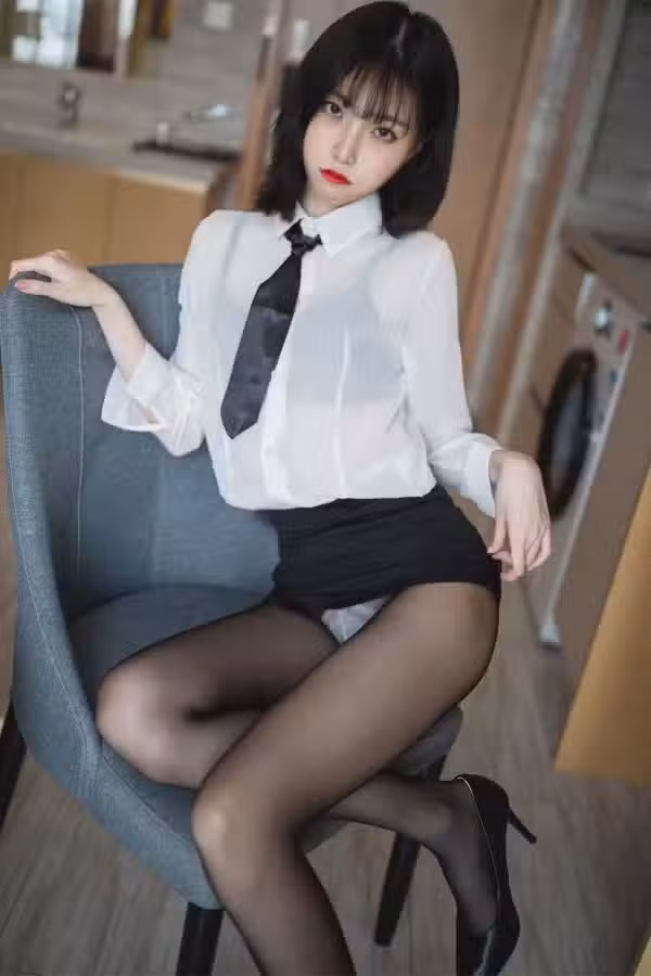 /www/photos18.com/web/images/node/52/527117.avif