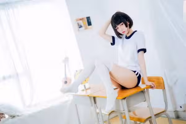 /www/photos18.com/web/images/node/57/573190.avif